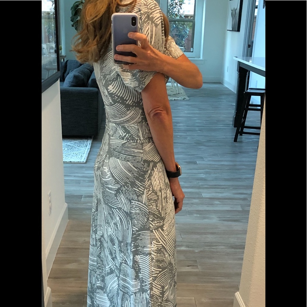 Maxi Dress Abstract - Picture 3 of 3